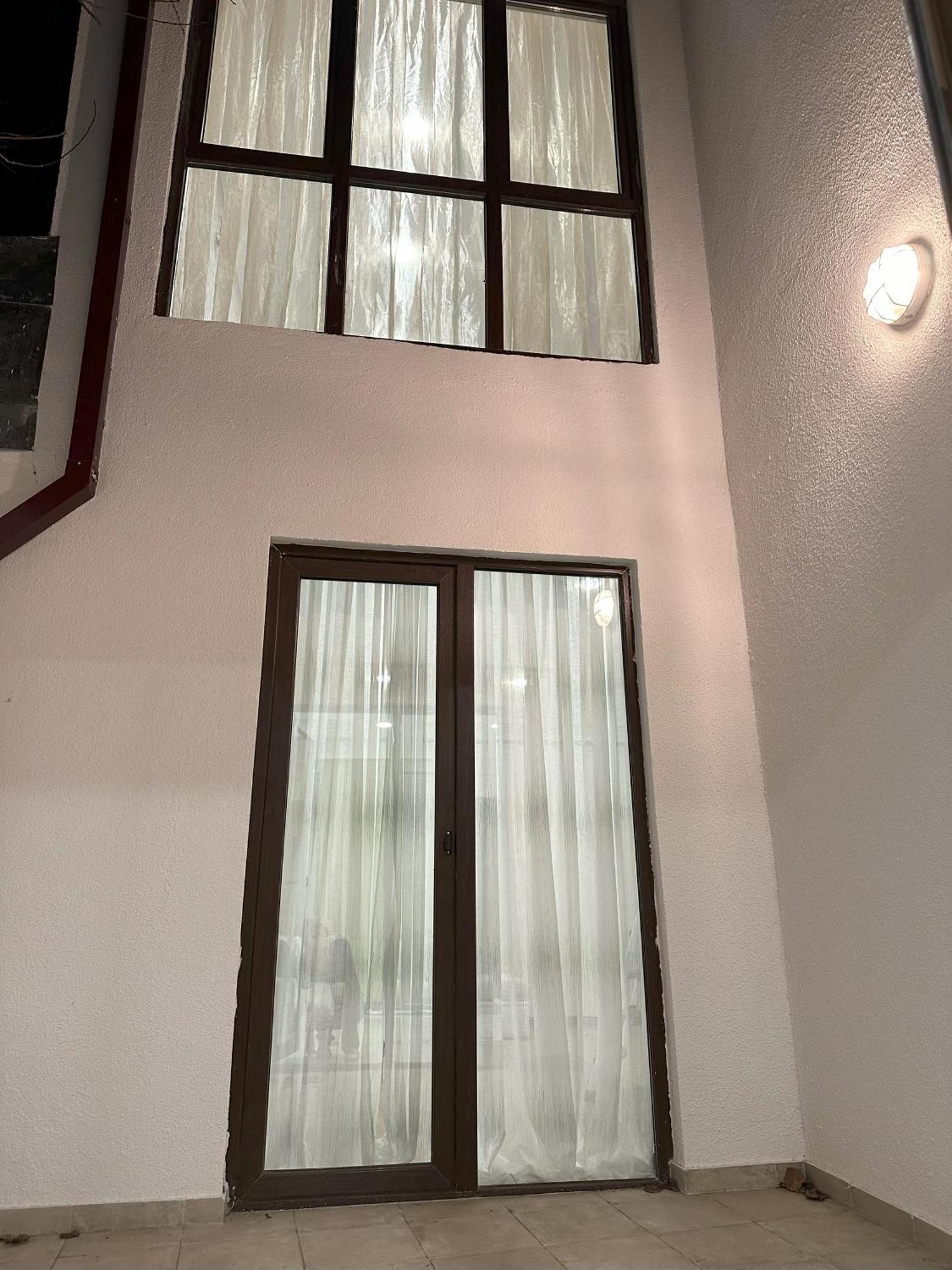 Three Palms Guest House 第比利斯 外观 照片